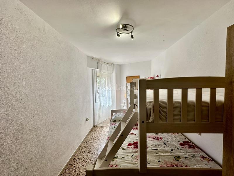 Foto b07677b2-4b0f-4322-ad6a-ae40e783a70e. Piso  exterior en primera linea de playa san juan en Alicante