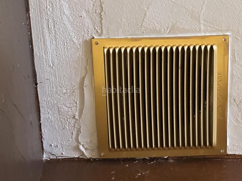 Foto 016fedd6-4bb9-4dae-a96a-2610306231ec. Local commercial dans San Blas Alicante