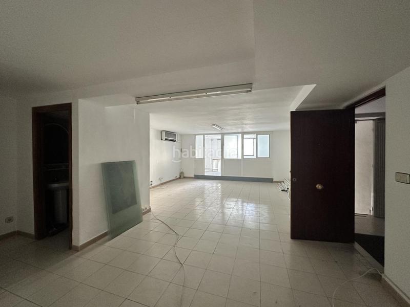 Foto 7fb74007-5e3e-40f5-aa12-10fd2353dc03. Local commercial dans San Blas Alicante