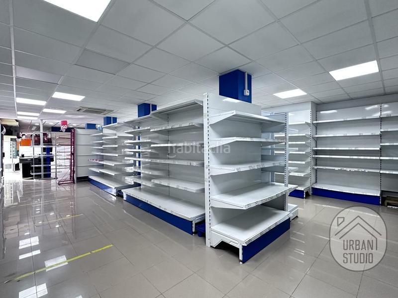 Foto 0457be93-dacf-4cbb-84f2-ea2a4e47b6c4. Locale commerciale in Islas Menores-Mar de Cristal Cartagena