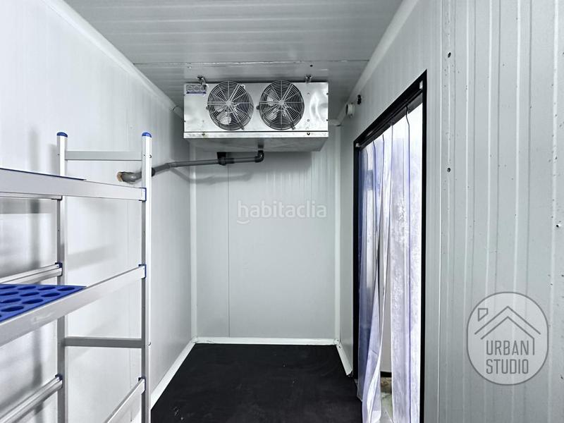 Foto 0d10219a-f7e4-4aef-8806-e5c7e592d438. Locale commerciale in Islas Menores-Mar de Cristal Cartagena