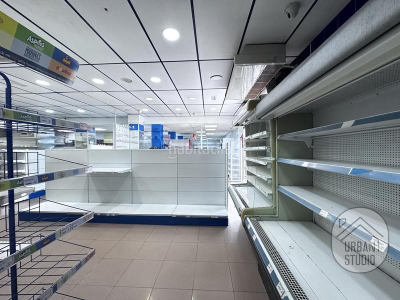 Foto 1c04c555-6a99-40c8-a736-542b117ab997. Locale commerciale in Islas Menores-Mar de Cristal Cartagena