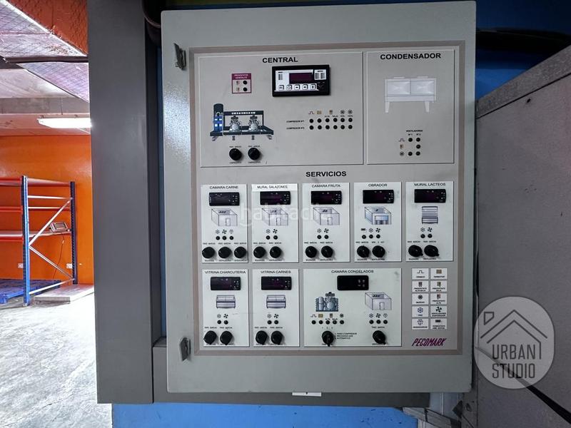 Foto 6499094c-6ed0-4600-9dda-58666f4a75f5. Locale commerciale in Islas Menores-Mar de Cristal Cartagena