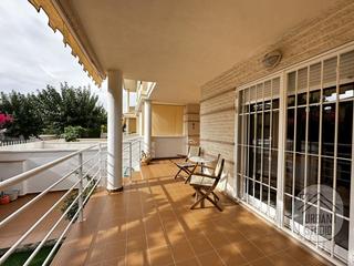 Casa  Médico federico martinez perez. Precioso bungalow en elda, alicante