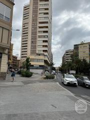 Oficina  Capitán amador. Oficina en venta en edificio  representantes