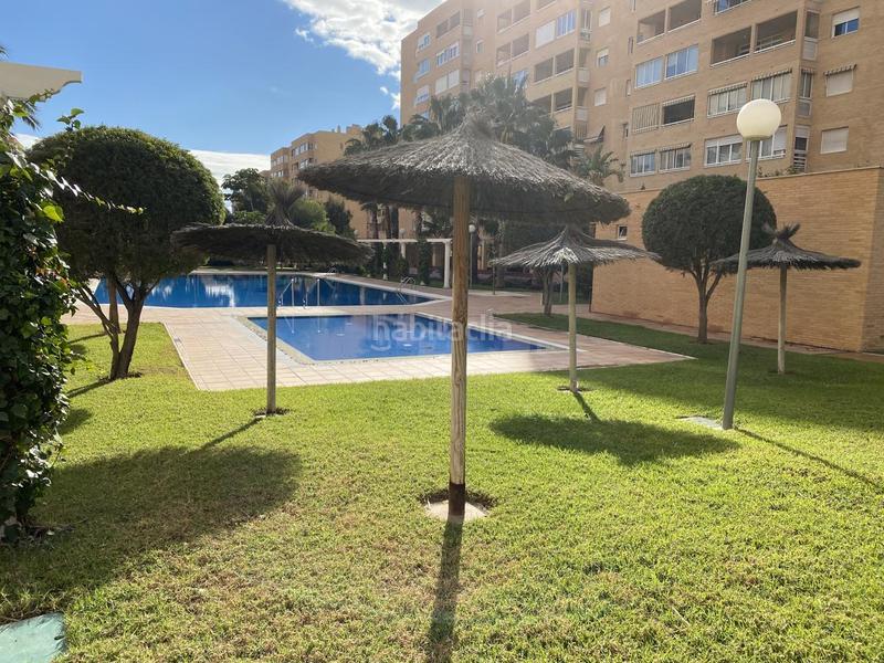 Foto 30662a76-4687-45be-8e70-6a57a02908d7. Piso  en ultima planta con vistas al mar y castillo en Alicante
