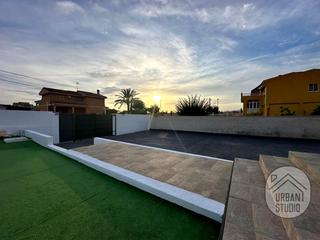 Maison  Zarzas. Exclusivo chalet con piscina privada san vicente