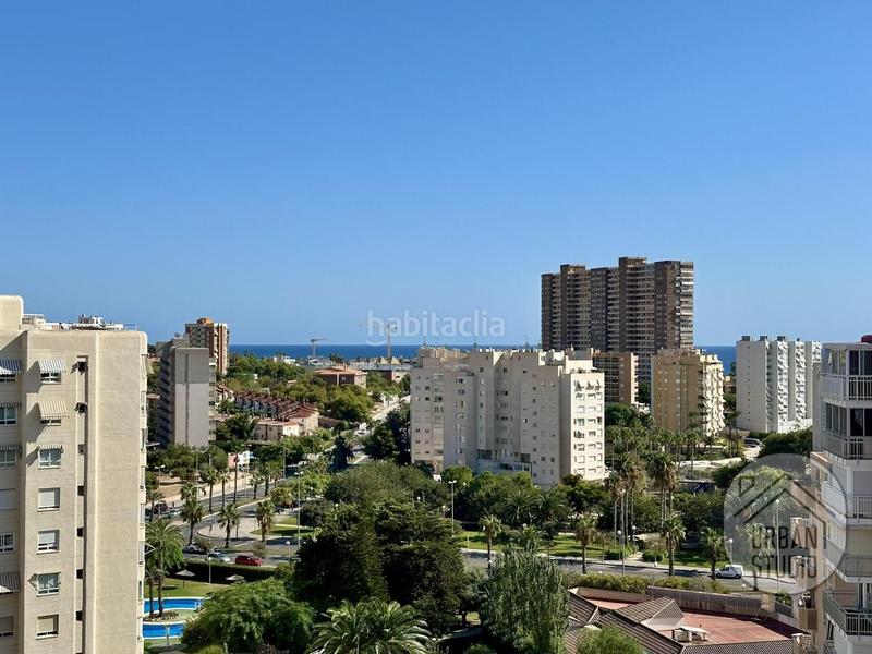 Foto 448d3d94-41ea-49fe-bd38-08f37e87ca08. Ático atico exclusivo de diseño en playa Albuferetacabo en Alicante