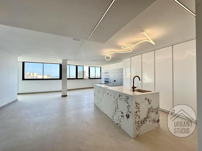 Foto 8007d068-3743-4fe3-9771-d16e52e13234. Ático atico exclusivo de diseño en playa Albuferetacabo en Alicante