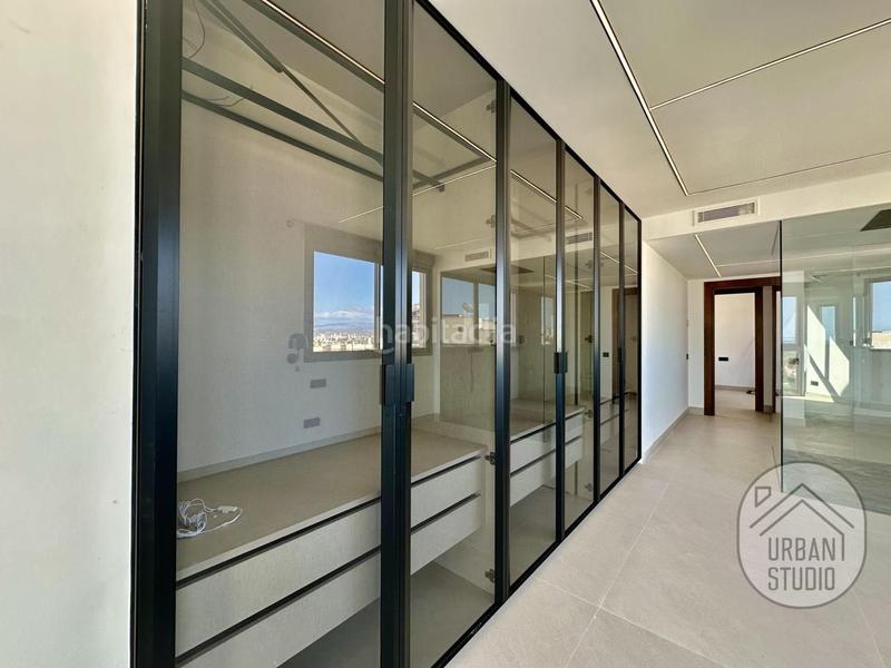 Foto e968351e-c5f4-40a4-933f-26122ef90fa0. Ático atico exclusivo de diseño en playa Albuferetacabo en Alicante