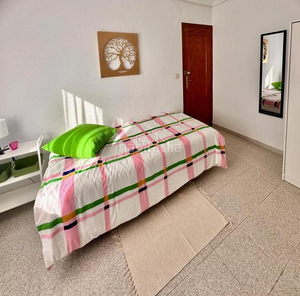 Foto 5c19a4a1-b982-4a99-b9b8-e908d7ca1b77. Pis a Carolinas Bajas Alicante