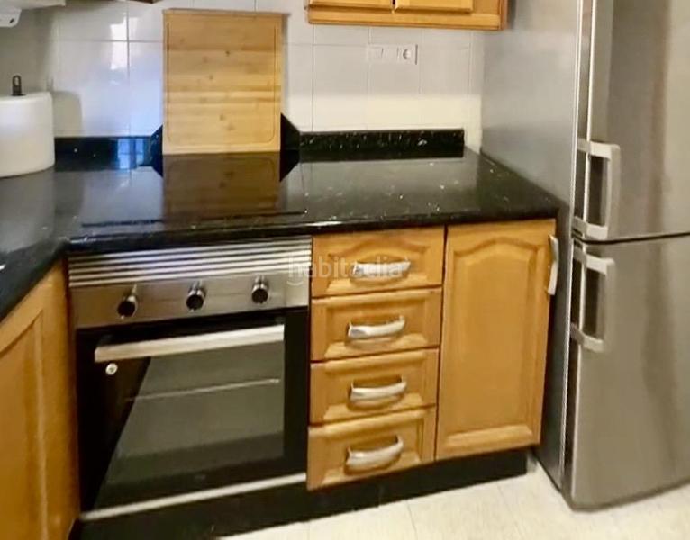 Foto b8d0d0b7-a977-4b33-bc68-05256e48a70a. Pis a Carolinas Bajas Alicante