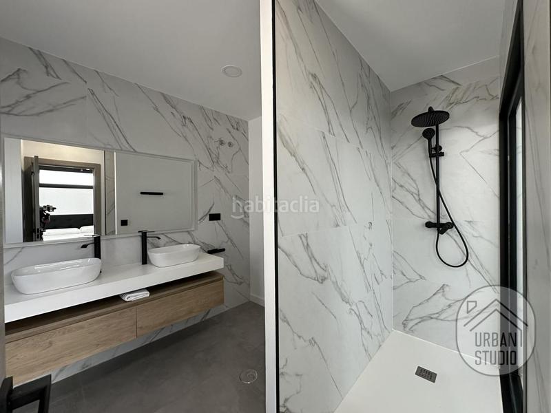 Foto 0241856b-309c-46a6-b2a1-5388fe7a9433. Maison avec parking piscine dans Los Girasoles Sant Vicent del Raspeig