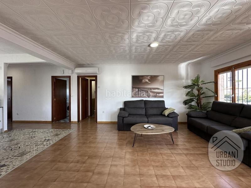 Foto 08e5eaf6-774f-4552-b18e-2bd186d85e28. Maison avec parking piscine dans Los Girasoles Sant Vicent del Raspeig