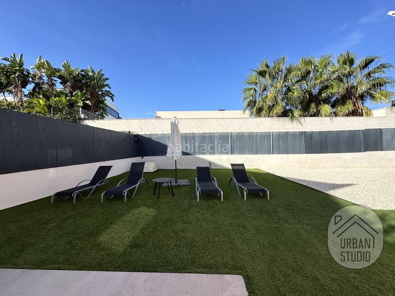 Foto 8a900a50-626b-42c4-b87f-82ad403e1a5f. Maison avec parking piscine dans Los Girasoles Sant Vicent del Raspeig