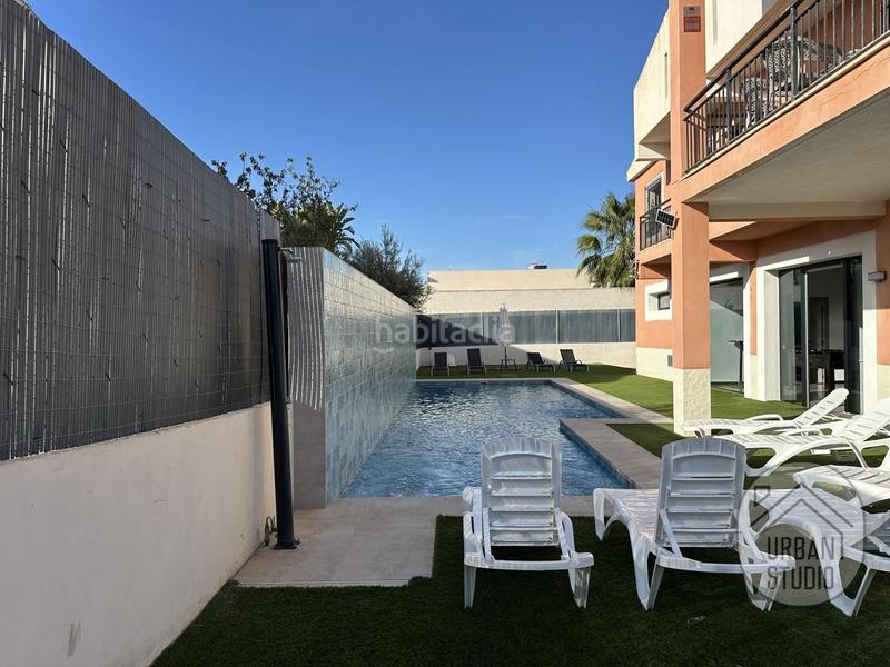 Foto d3131a75-bf9b-4df0-9209-5cb237b253e7. Maison avec parking piscine dans Los Girasoles Sant Vicent del Raspeig