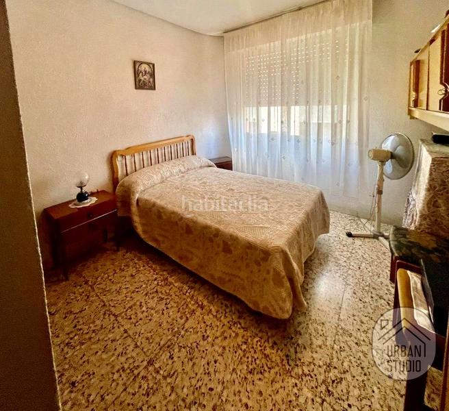 Foto 4522c13a-540b-4d7c-96a7-a0b97f1196b4. Piso amplio piso de 4 dormitorios con gran potencial en Torrevieja