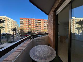 Lloguer Pis  Carrer carlet. Alquiler oscar espla 3 habitaciones y garaje