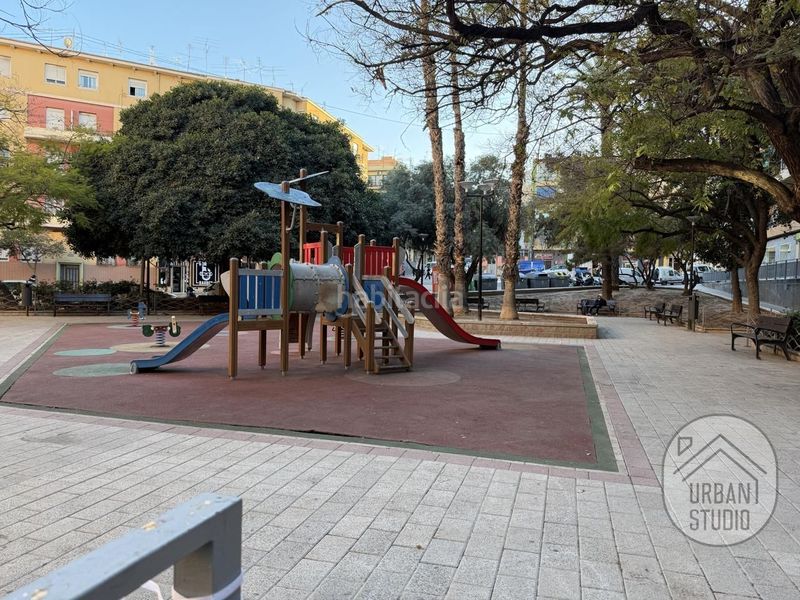 Foto c88ff3a1-758d-47a4-9e81-f2a7c41468f5. Pis a Altozano - Conde Lumiares Alicante
