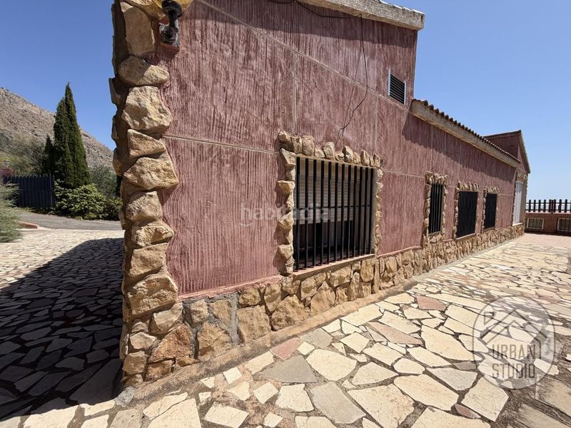Foto df98483f-35f7-4d48-a710-6f1b49253896. Casa amb calefacció piscina a Tibi