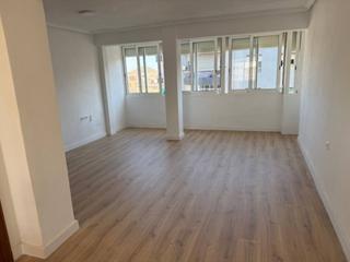 Appartement à San Ginés. Zona carrefour piso