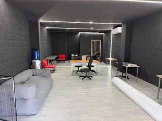 Lloguer Local Comercial a Alameda. Bajo comercial zona alameda