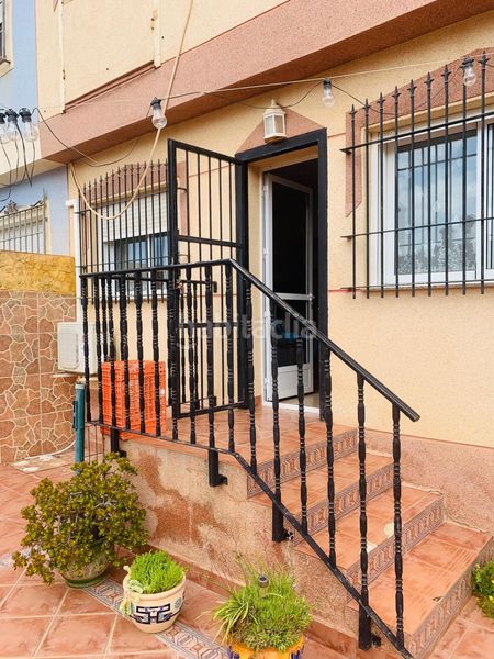 Foto 8daec7c6-8c60-421c-9922-000db095c379. Casa amb aparcament a La Palma Cartagena