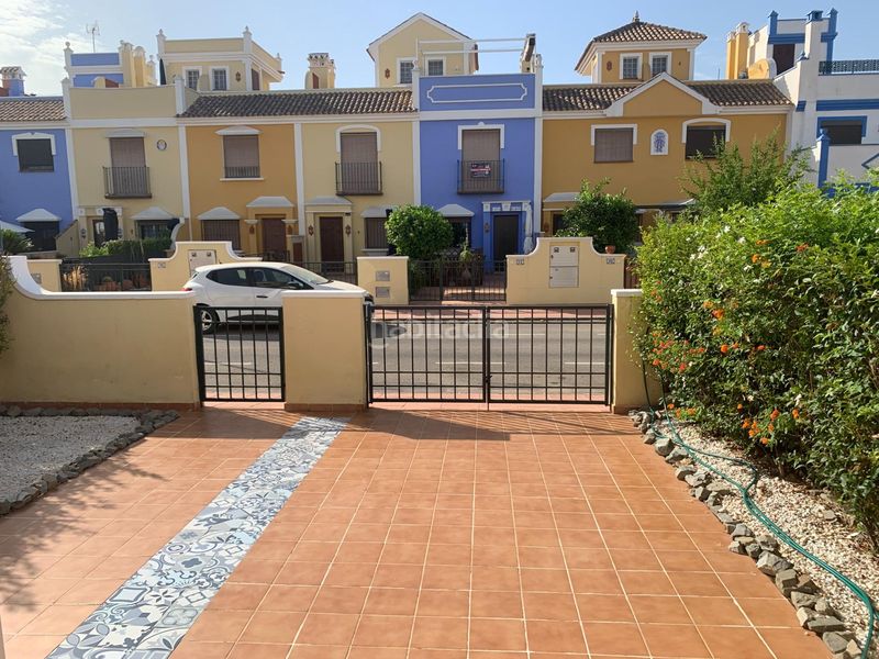 Foto 4ca80fba-0eff-44a0-b5ff-8d3a3bbeea90. Casa amb aparcament a Roda San Javier