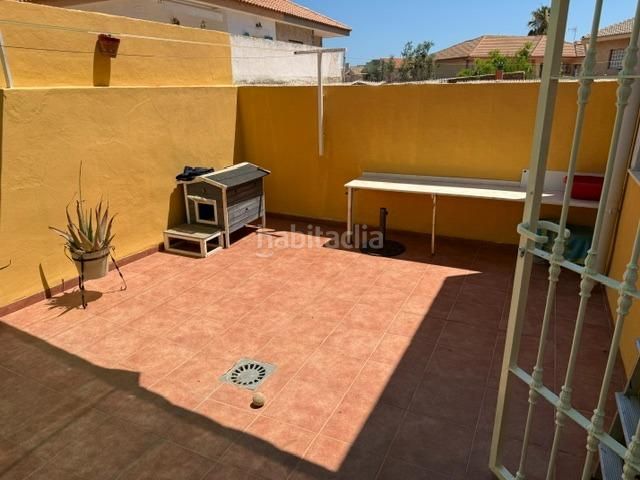 Foto bb25929e-661a-47d1-91b3-8db180d7b764. Casa amb aparcament a Los Nietos Cartagena