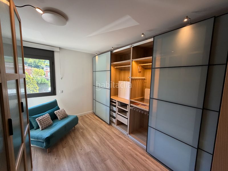 Foto a985702c-cb63-45b1-baeb-93035c8dce17. Casa adossada amb calefacció piscina a Olot