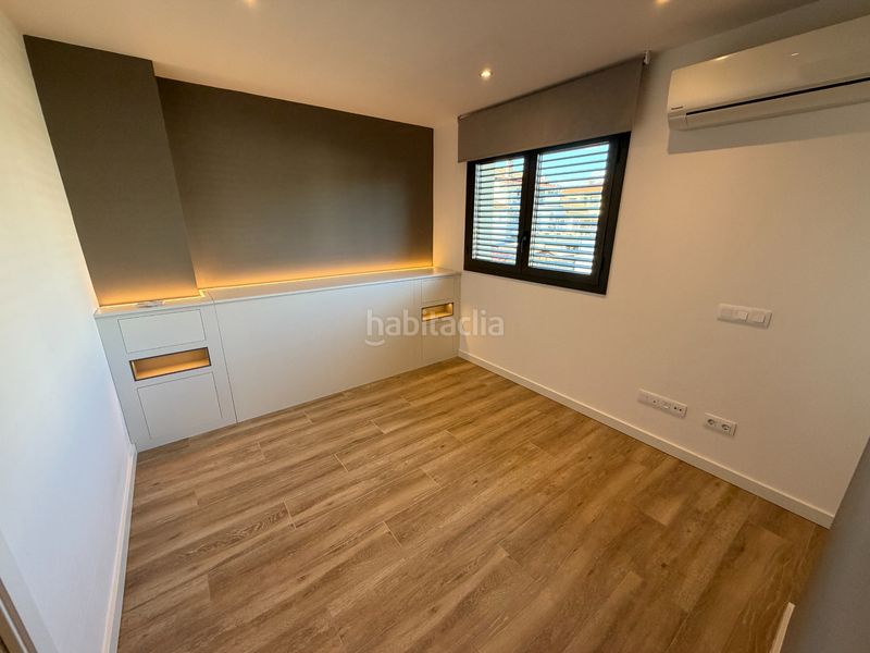 Foto ba3583b9-9aab-4e9f-bd86-18f616cb4729. Casa adossada amb calefacció piscina a Olot