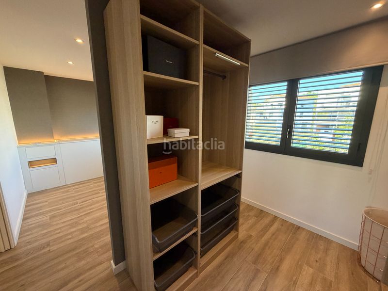 Foto d437e0f2-5acf-4621-978a-fc9f5fac999f. Casa adossada amb calefacció piscina a Olot