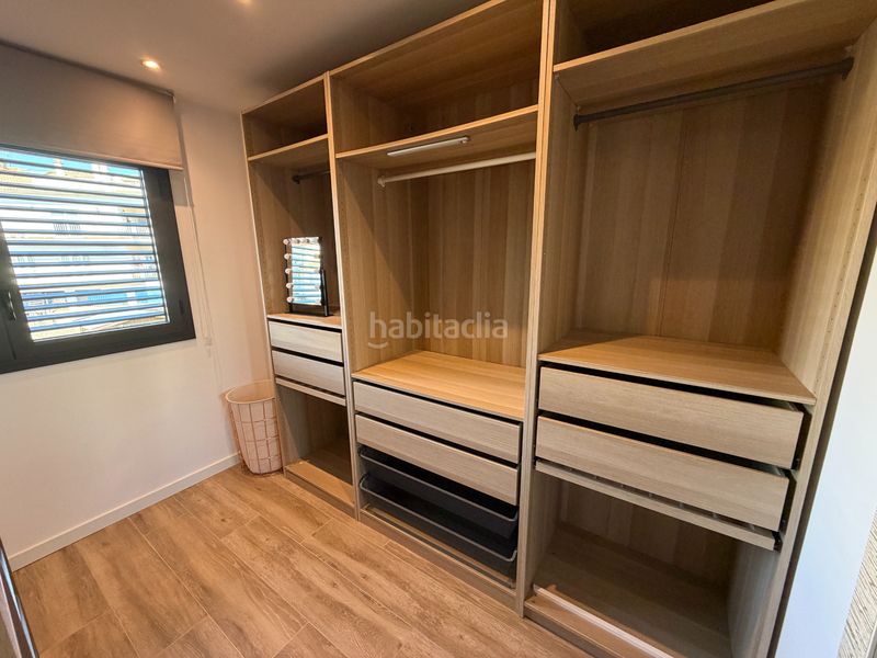 Foto fcfd8540-8909-482b-974c-030866b05123. Casa adossada amb calefacció piscina a Olot