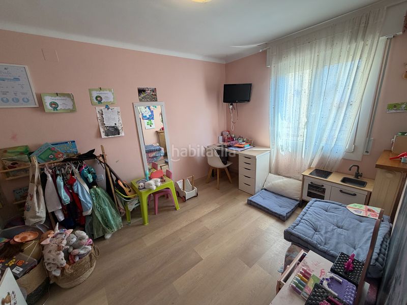 Foto da3f3b3e-cebd-4927-82dc-1b2938dd5efa. Duplex con riscaldamento parcheggio in Olot