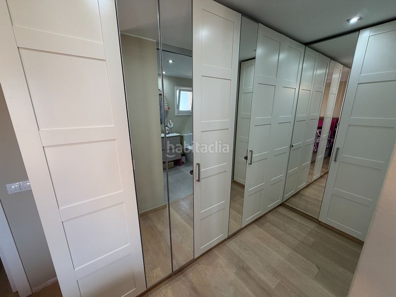 Foto f54e1ea6-bfa3-47f7-9d39-e7f082b6ab5c. Duplex con riscaldamento parcheggio in Olot