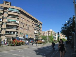 Lloguer Pis a Fígares. Vivienda para estudiantes en camino de ronda junto al rio