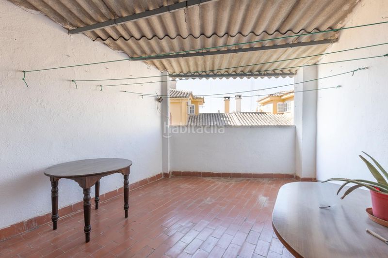 Foto 7d0dd1e5-7bda-4f4c-9153-df0aeb4ddbbe. Casa adossada amb aparcament a Atarfe