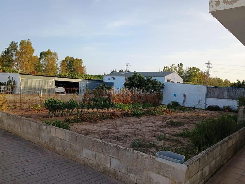 Foto 0c91dc2a-c6df-49ce-b027-c5f0911c152c. Xalet amb calefacció aparcament piscina a Cuatro Pinos - El Carmen Puerto de Santa María (El)