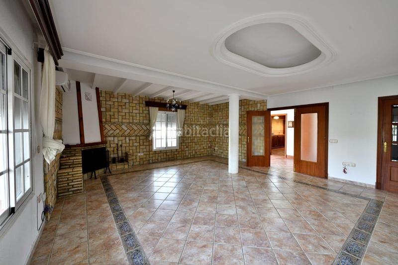 Foto b32816dc-e850-44b4-b458-0f17b92171d4. Xalet amb calefacció aparcament piscina a Cuatro Pinos - El Carmen Puerto de Santa María (El)