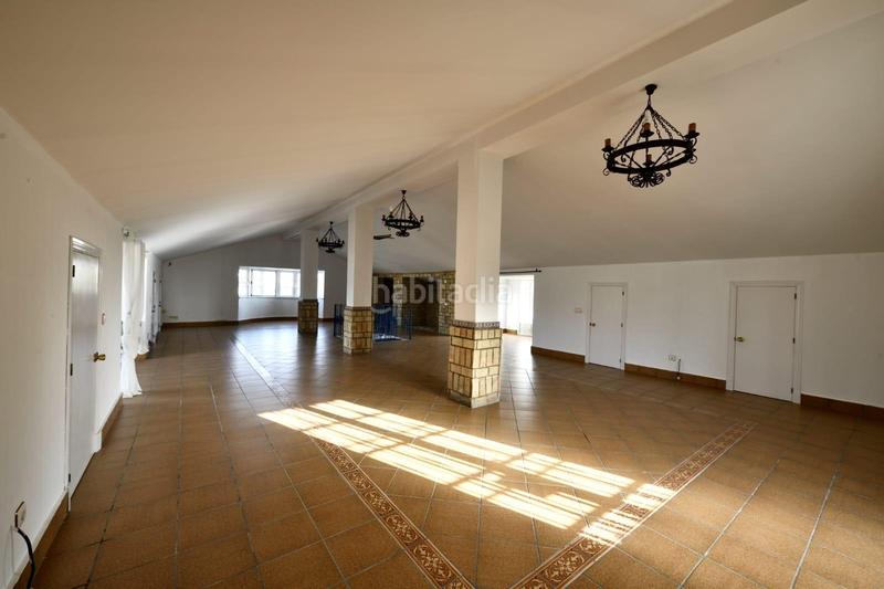 Foto caf1810d-5935-4166-ad91-b55037387968. Xalet amb calefacció aparcament piscina a Cuatro Pinos - El Carmen Puerto de Santa María (El)