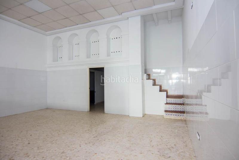 Foto a3c52570-9408-470e-9c1a-c75e952ed5ce. Locale commerciale in Plaza de Toros - Ayuntamiento Puerto de Santa María (El)