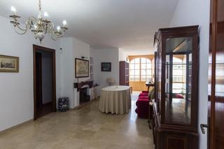 Rent Flat in Casco Histórico - Zona Alta. Piso en el centro del puerto, junto a la plaza de toros