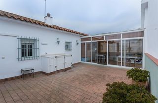 Casa a Caballero Bonald-S. José Obrero-Guadalcacín. Casa en el corazón de guadalcacín
