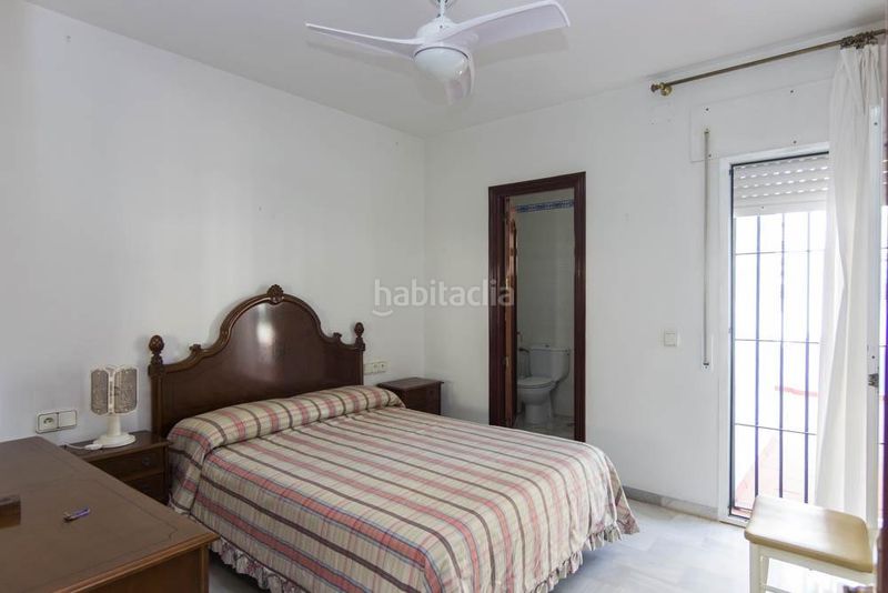 Foto d110d809-a2ed-444a-87b6-914148d36ed8. Casa adossada amb aparcament a Crevillet Puerto de Santa María (El)