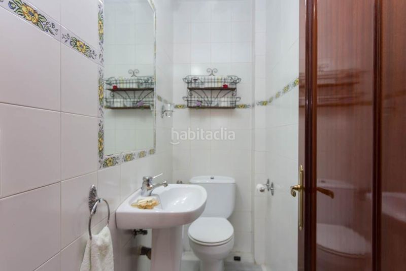 Foto da3a64cf-bb36-4554-b933-e7a1c008e073. Casa adossada amb aparcament a Crevillet Puerto de Santa María (El)