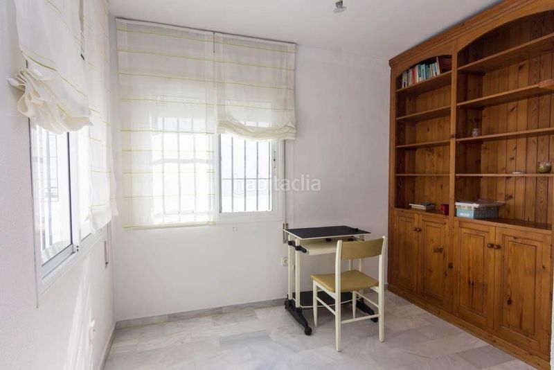 Foto e9aef541-c4a8-418d-9c8f-7b5d05007ae3. Casa adossada amb aparcament a Crevillet Puerto de Santa María (El)