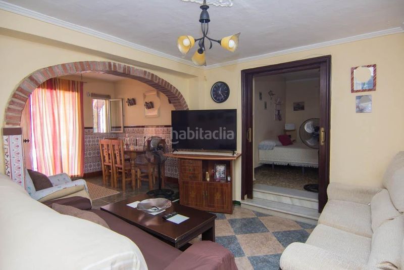 Foto fb8b1eab-f78f-47b0-9d39-43c8d90ff2e0. Casa amb aparcament a El Juncal - Vallealto Puerto de Santa María (El)