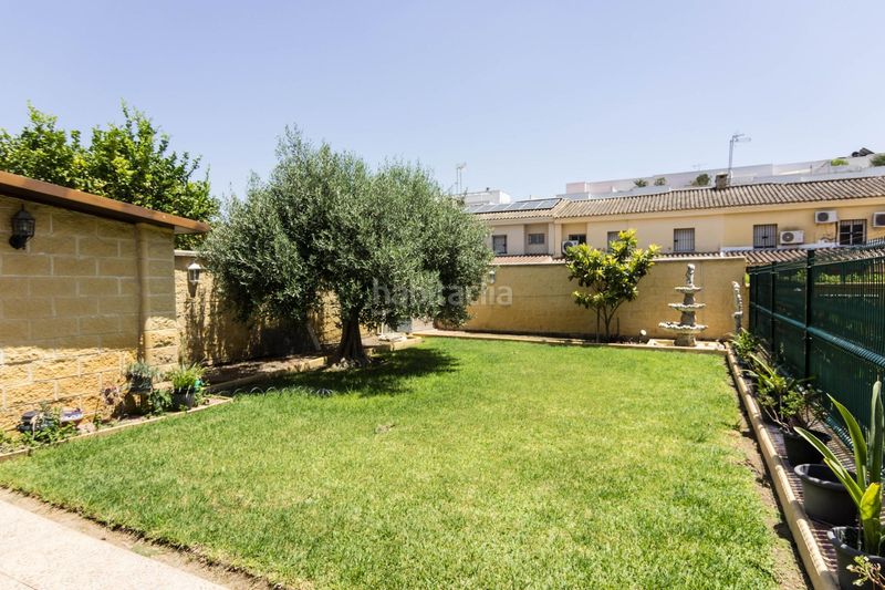 Foto 069169fc-2d39-4823-8139-b1f3d42fa618. Casa adossada amb aparcament a El Altillo Jerez de la Frontera