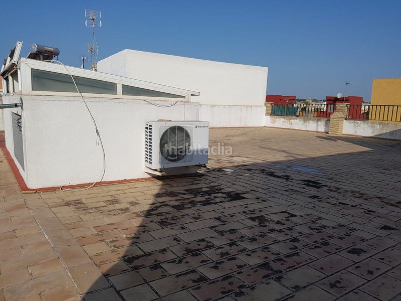 Foto 8b59a172-4ec8-4c1c-a732-f6d460d35036. Pis amb calefacció a Carretera de Sanlúcar - Sudamérica Puerto de Santa María (El)