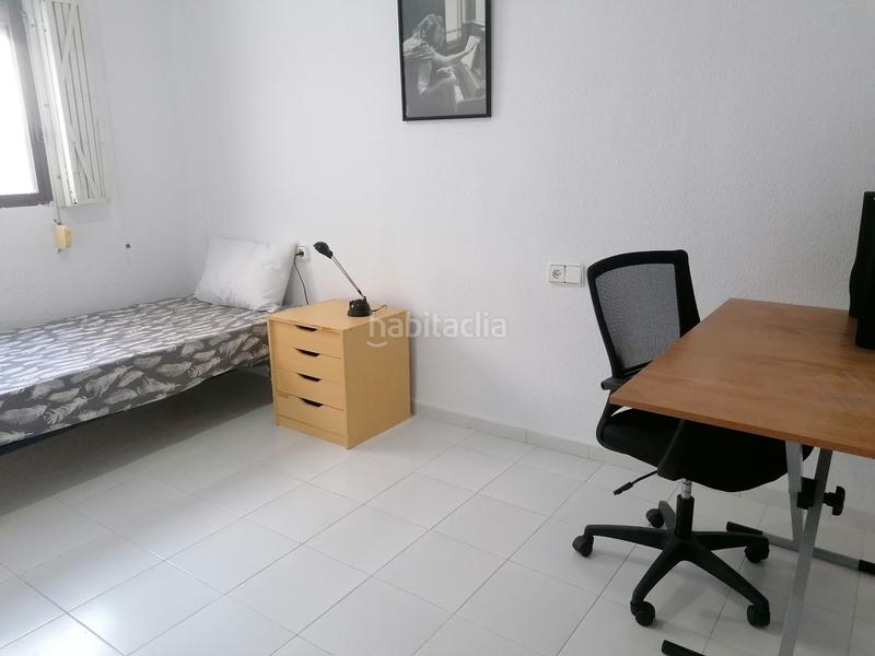 Foto 50cbab50-c595-43ec-b3b0-9ff5ca76d03c. Location duplex dans Ensanche-Diputación Alicante